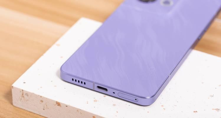 苹果手机壳紫色硬质材料是什么？有何特点？