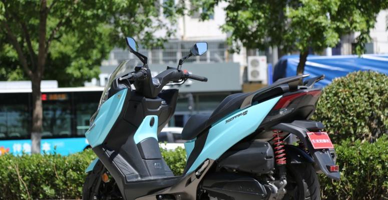 松泽光阳汽车应急电源tm25性能如何？使用效果怎么样？
