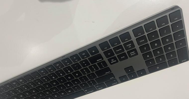 带小键盘的键盘哪个好用？选择时应该注意什么？