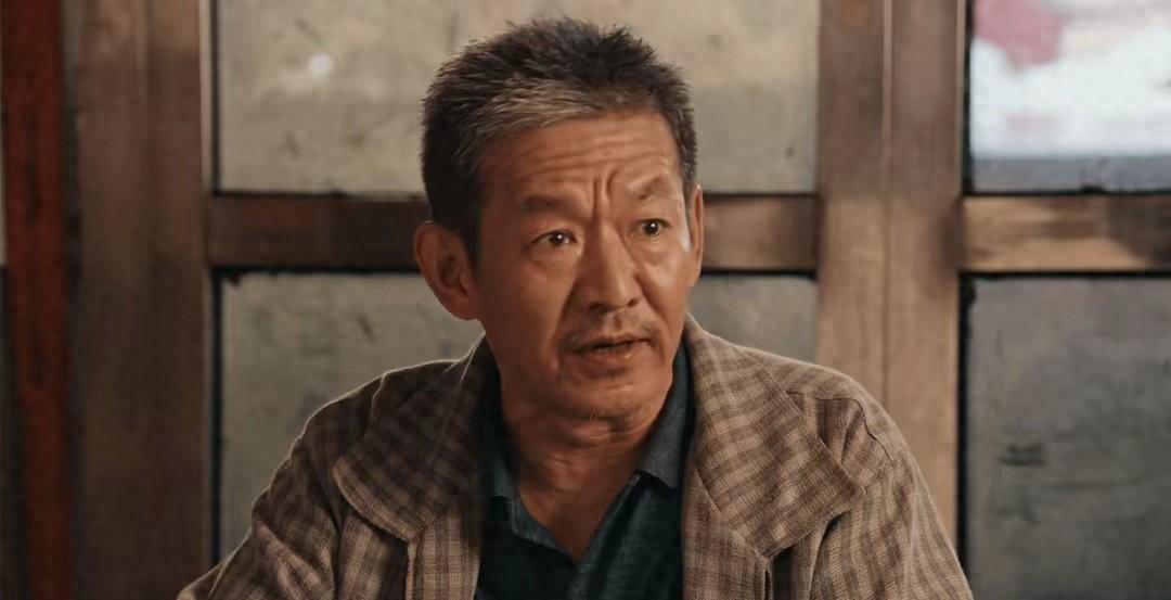 《利剑玫瑰》甄妮算计太狠！邓妍才知，害死老尹的凶手，究竟是谁