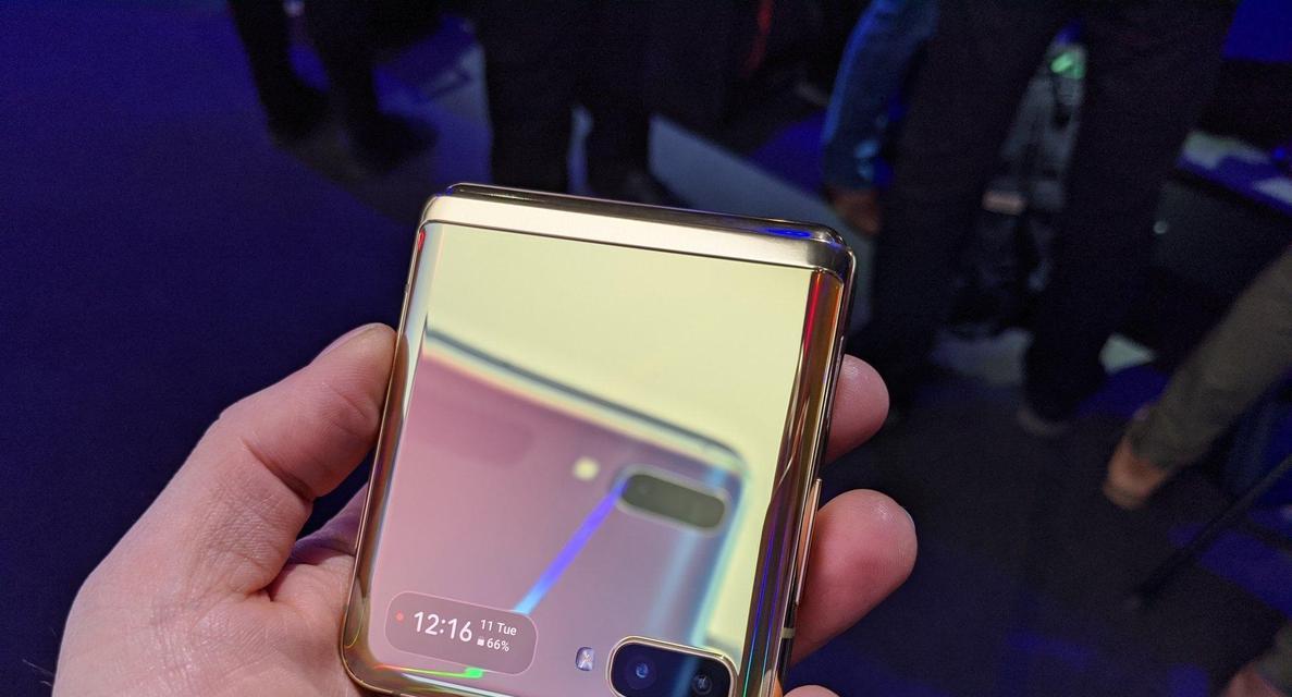 折叠屏状态是什么意思？如何打成折叠屏？